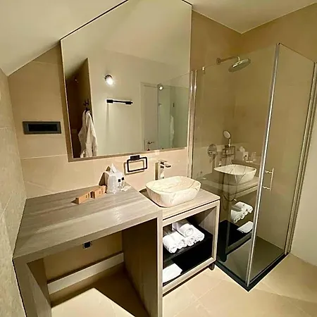 Boutique Zbilje 3*